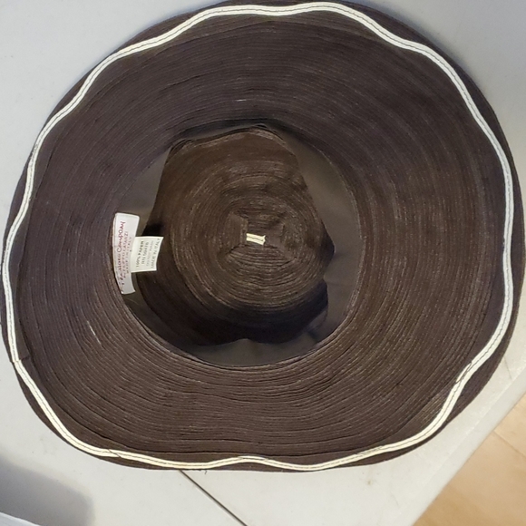 Brown Hat by The Hats Company by Filippo Catarzi - Picture 4 of 4